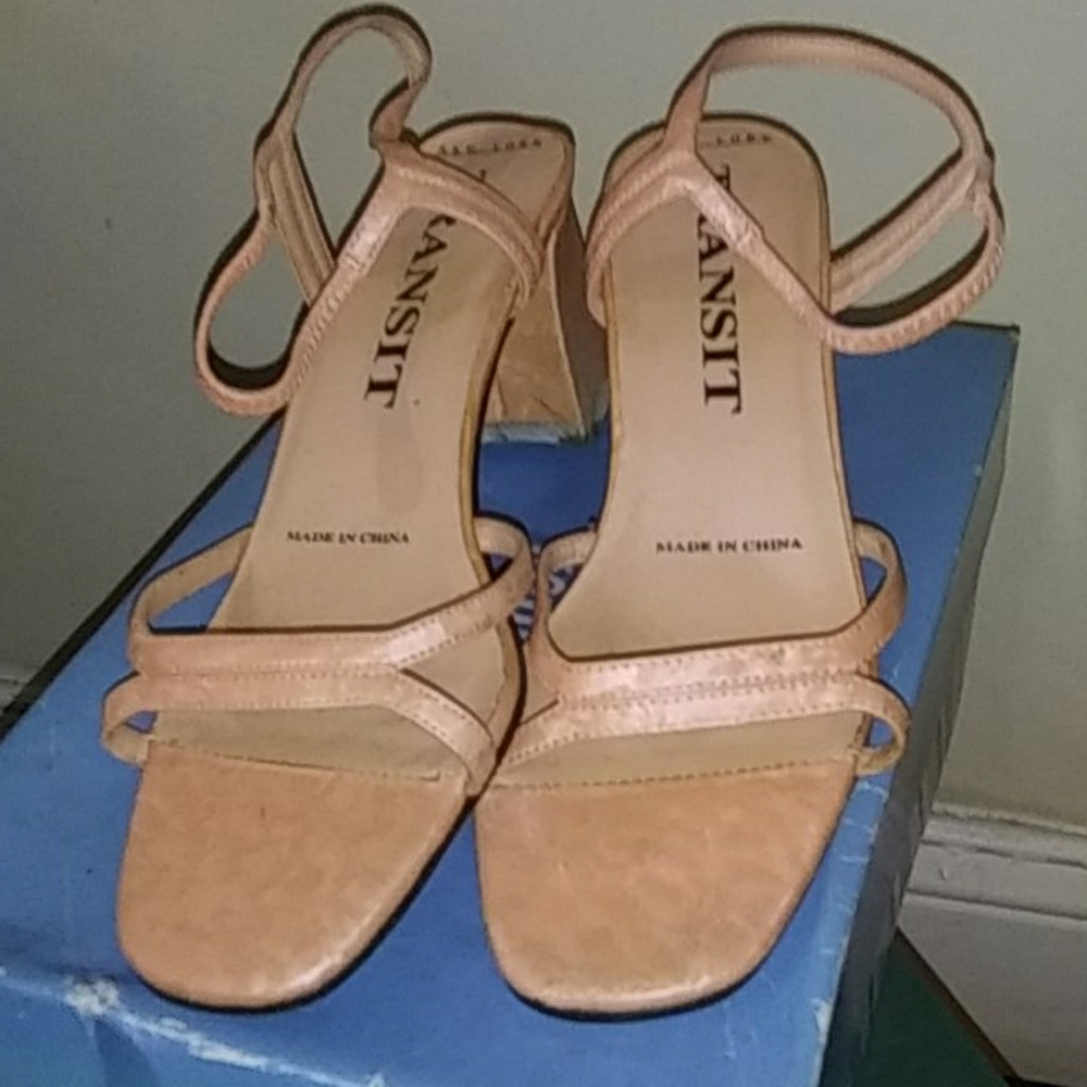 Pink heels